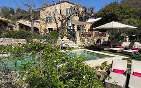 Les Rosees